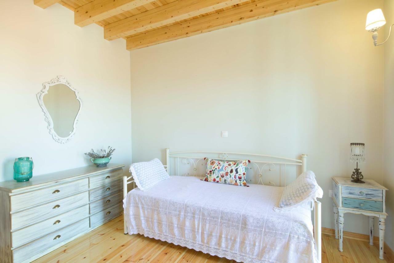 Mara'S Traditional Cottage Kato Pavliana Екстер'єр фото