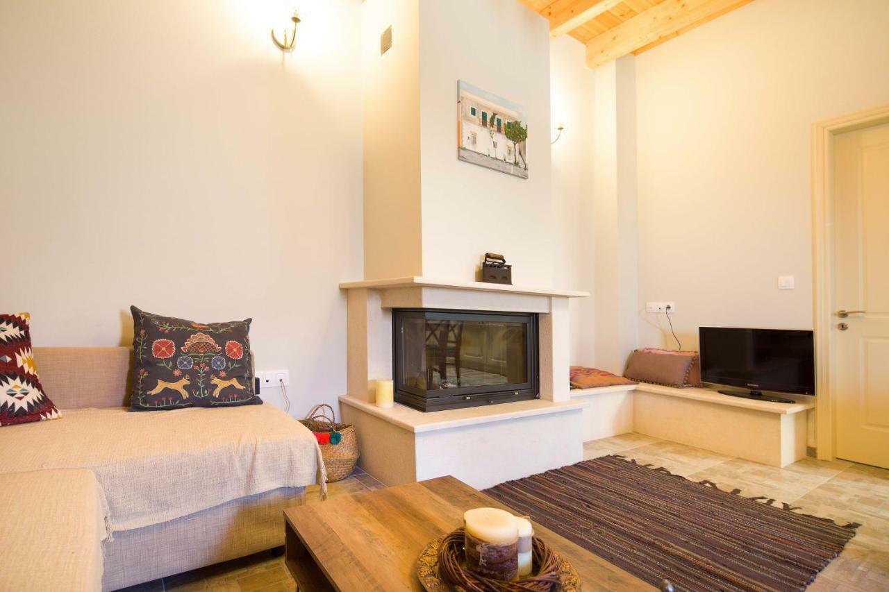Mara'S Traditional Cottage Kato Pavliana Екстер'єр фото