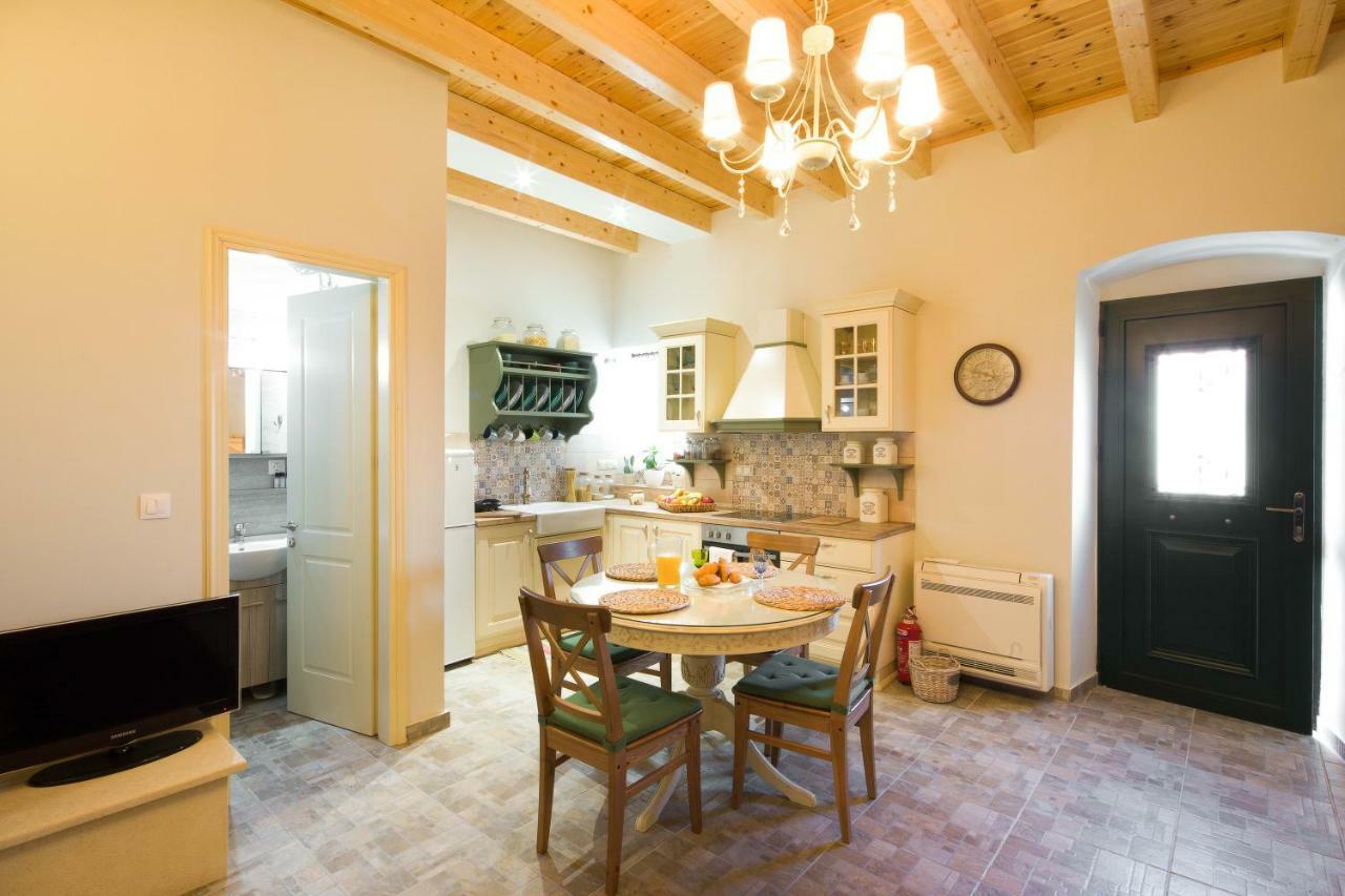 Mara'S Traditional Cottage Kato Pavliana Екстер'єр фото